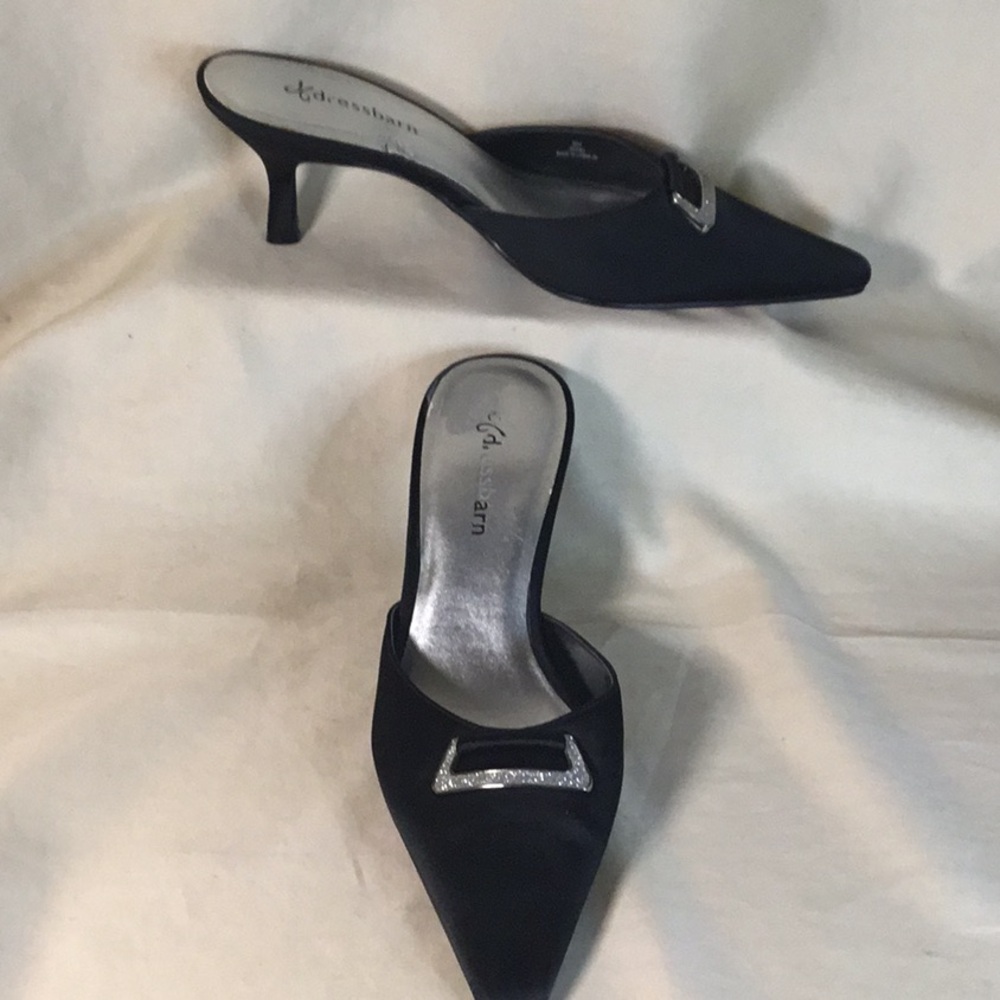 Dressbarn Slides - Picture 3 of 4